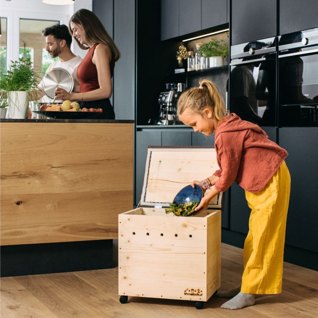 Kinderleicht Kompostieren mit der Wurmkiste