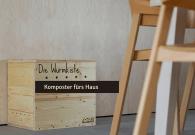 Wurmkiste mit Holzdeckel in der Küche